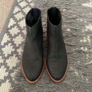 Black leather soludos venetian ankle boots
